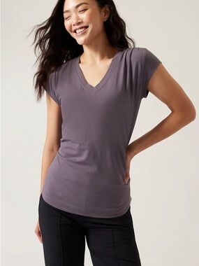 Athleta V‑Neck Short Sleeve Tee in Dusty Mauve
